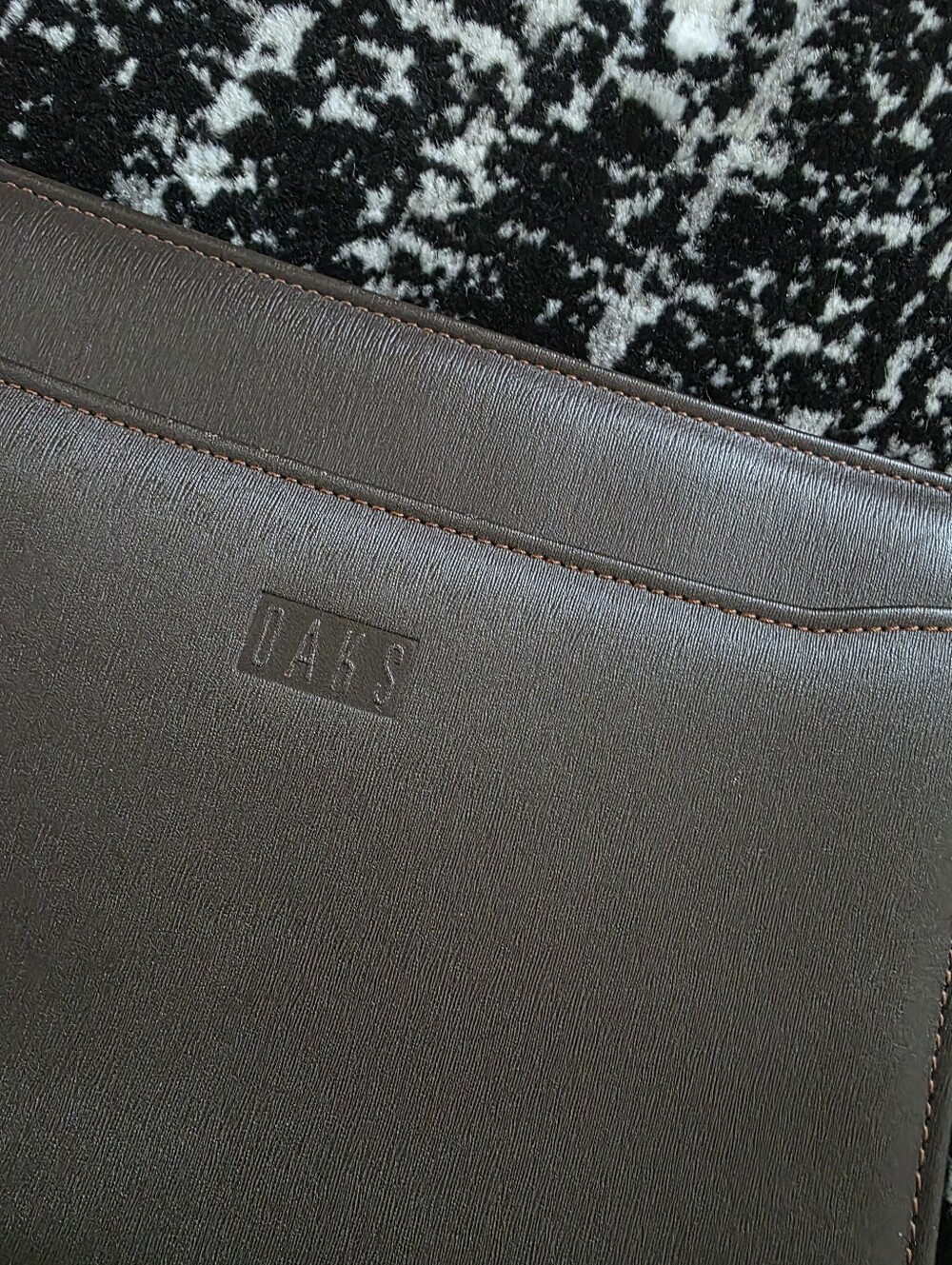 DAKS London Brown Leather Clutch Bag - Picture 2 of 8
